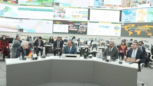 26-02-2024, Islamabad: Chairman NDMA Lt Gen Inam Haider Malik Briefing to German Ambassador during his visit to National Emergencies Operation Center at NDMA HQs